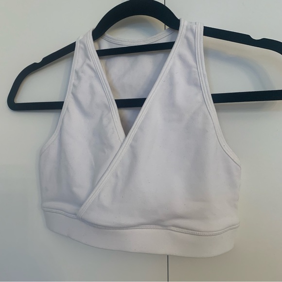 Classic Deep V Sports Bra: Lululemon - Picture 7 of 11